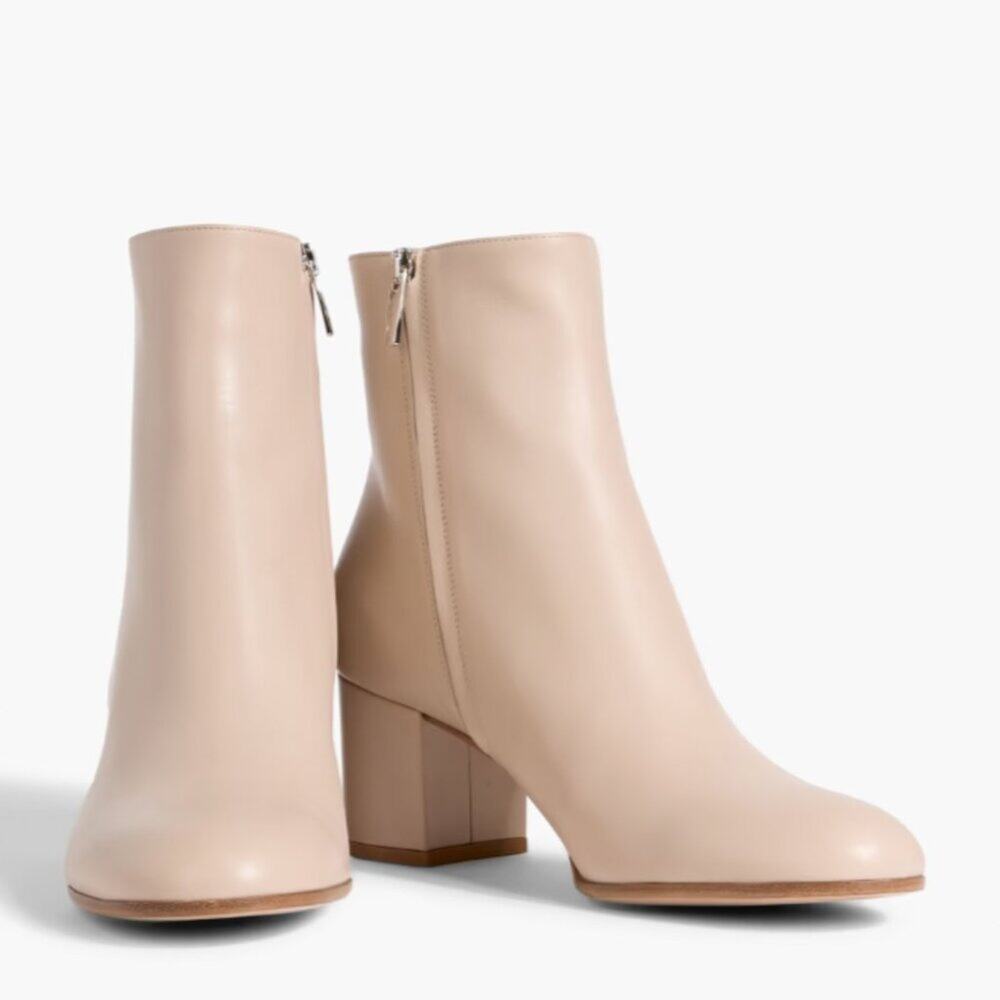 GIANVITO ROSSI Margaux nude leather ankle bootie size 41 US 10 designer boots